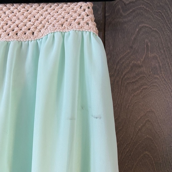 Bella D Mint High Low Crochet Detail Skirt - Picture 5 of 6